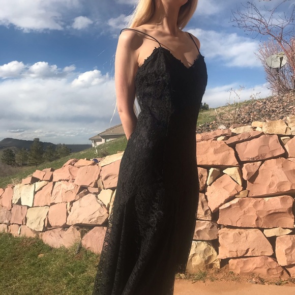 Vintage Black Lace Gunne Sax Maxi Dress. - Picture 4 of 7